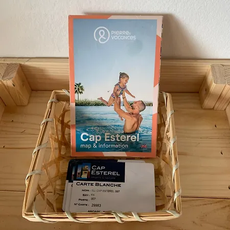 Cap Esterel Famille Multisports-2 Pieces Vue -jardin - Parking -climatisation- 5 Piscines Dont Chauffee Animations Petits Et Grands A Partir Du 04 Avril Au 02 Novembre Apartman