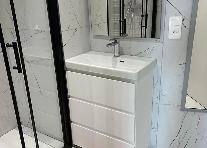 Cap Esterel Famille - Multisports- Appartement 4 Personnes En Rez De Jardin - Vue Mer -Terrasse -Parking -