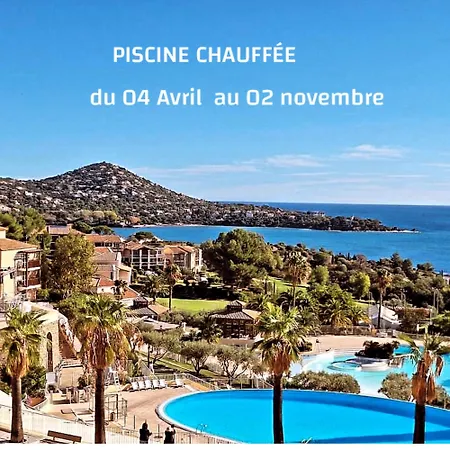 Avec Jardin Et Terrasse - Vue -terrasse -parking -piscine Chauffee 04 Avril & 01 Novembre - Parc Residentiel En Front De Lägenhet Saint-Raphaël