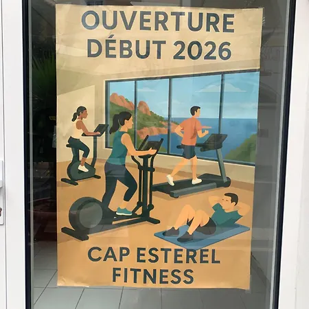 Cap Esterel Famille Multisports-2 Pieces Vue -jardin - Parking -climatisation- 5 Piscines Dont Chauffee Animations Petits Et Grands A Partir Du 04 Avril Au 02 Novembre *