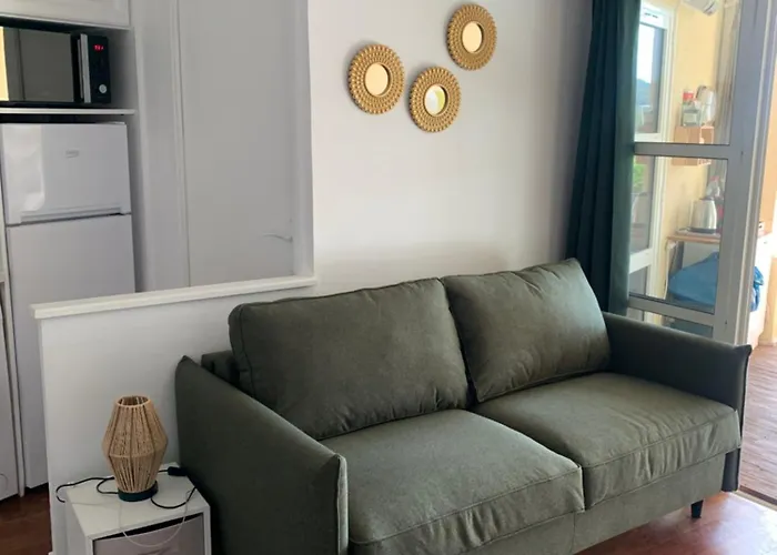 CAP ESTÉREL Famille Multisports-2 pièces vue Mer -JARDIN - Parking -Climatisation- 5 piscines dont une chauffée Animations petits et Grands à partir du 04 Avril au 02 Novembre Saint-Raphaël