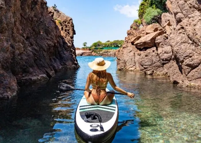 CAP ESTÉREL Famille Multisports-2 pièces vue Mer -JARDIN - Parking -Climatisation- 5 piscines dont une chauffée Animations petits et Grands à partir du 04 Avril au 02 Novembre