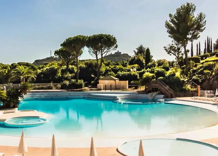 CAP ESTÉREL Famille Multisports-2 pièces vue Mer -JARDIN - Parking -Climatisation- 5 piscines dont une chauffée Animations petits et Grands à partir du 04 Avril au 02 Novembre * Saint-Raphaël