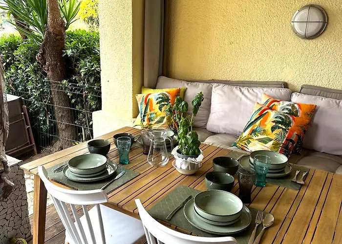 Apartamento CAP ESTÉREL Famille Multisports-2 pièces vue Mer -JARDIN - Parking -Climatisation- 5 piscines dont une chauffée Animations petits et Grands à partir du 04 Avril au 02 Novembre Saint-Raphaël