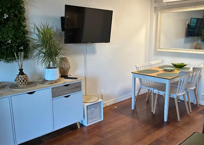 Apartamento CAP ESTÉREL Famille Multisports-2 pièces vue Mer -JARDIN - Parking -Climatisation- 5 piscines dont une chauffée Animations petits et Grands à partir du 04 Avril au 02 Novembre