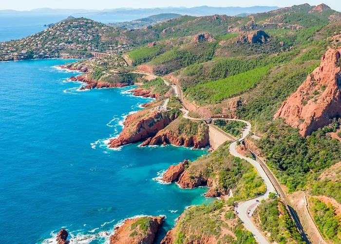 Cap Esterel Famille - Multisports- Appartement 4 Personnes En Rez De Jardin - Vue Mer -Terrasse -Parking - * Saint-Raphaël